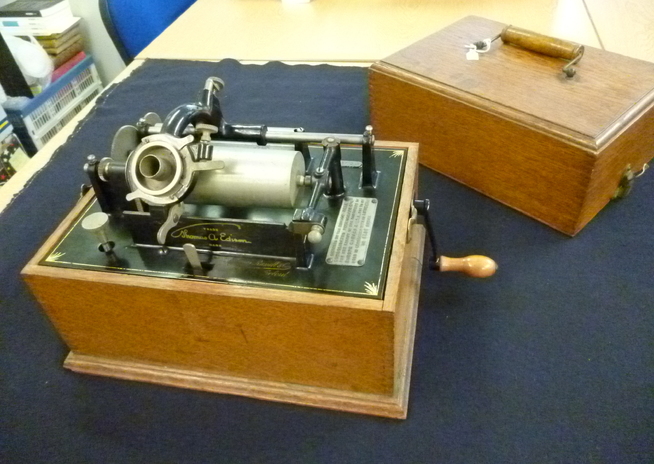 Joseph Wright's phonograph Joseph Wright's phonograph